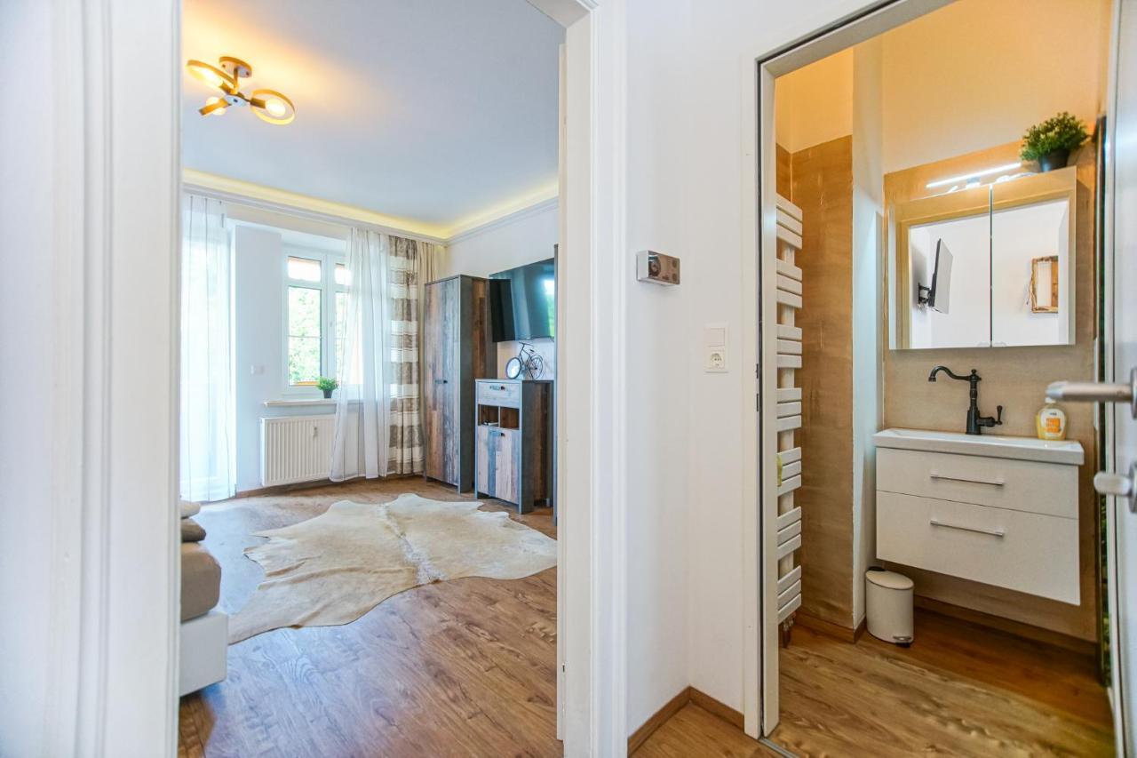 Auszeit Steiraland 7 Mit Ueberdachten Balkon Und Parkplatz Leoben  Exterior photo